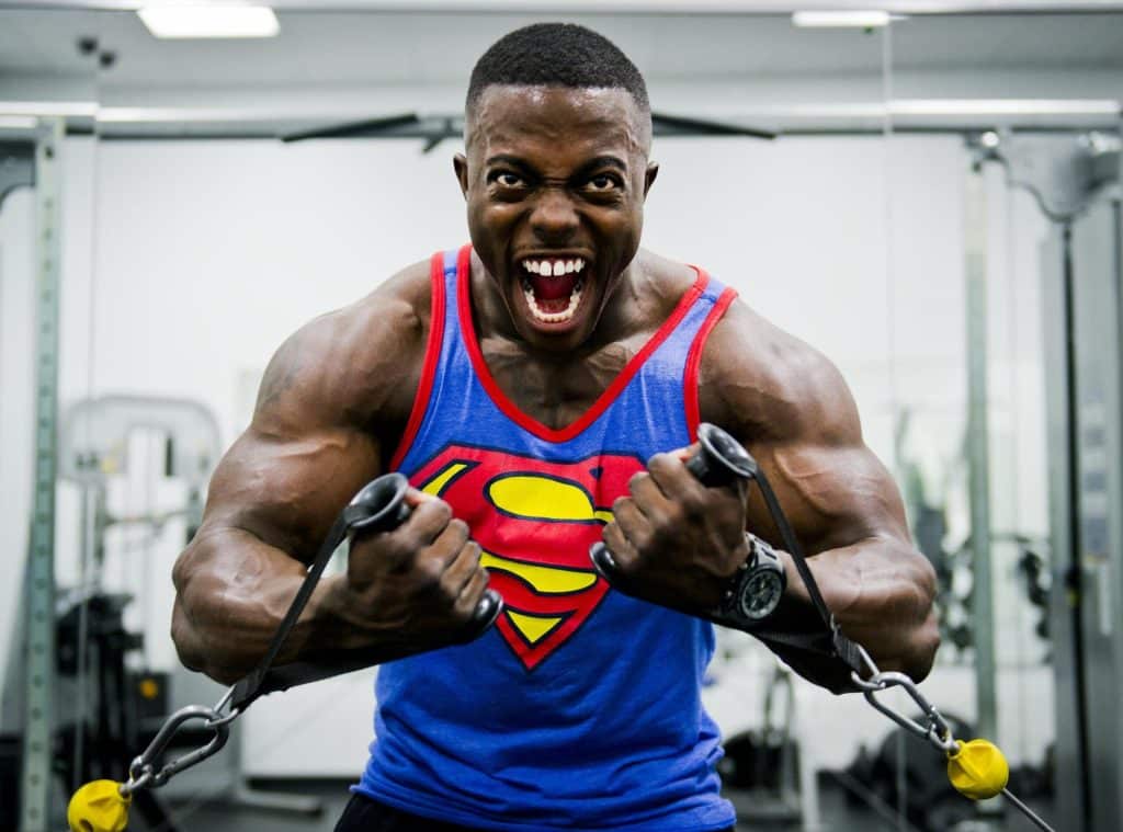 Ganar Masa Muscular y Perder Grasa de Forma Eficiente con este CURSO GRATIS